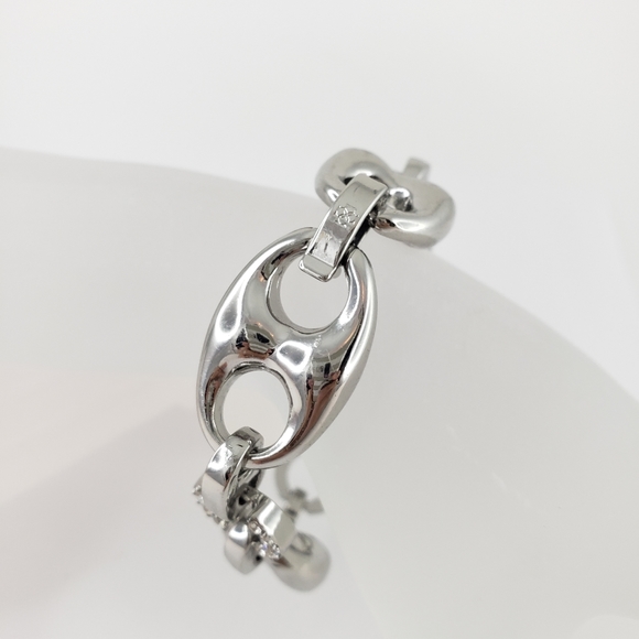 Ann Taylor Modern Statement Bracelet Silver - Picture 4 of 16